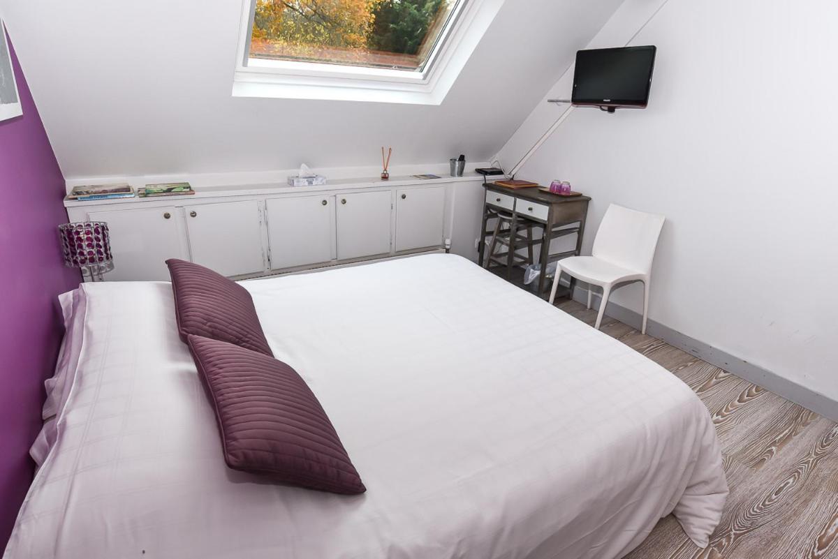 Le Jardin Des Roches Bed & Breakfast Moigny ภายนอก รูปภาพ