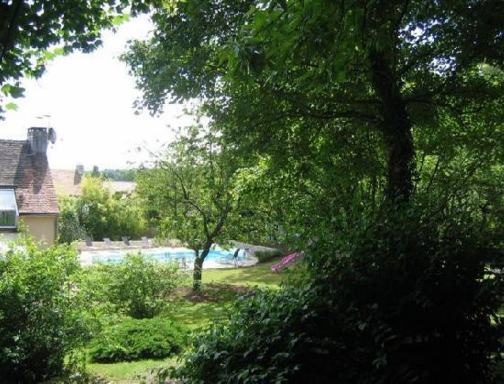 Le Jardin Des Roches Bed & Breakfast Moigny ภายนอก รูปภาพ