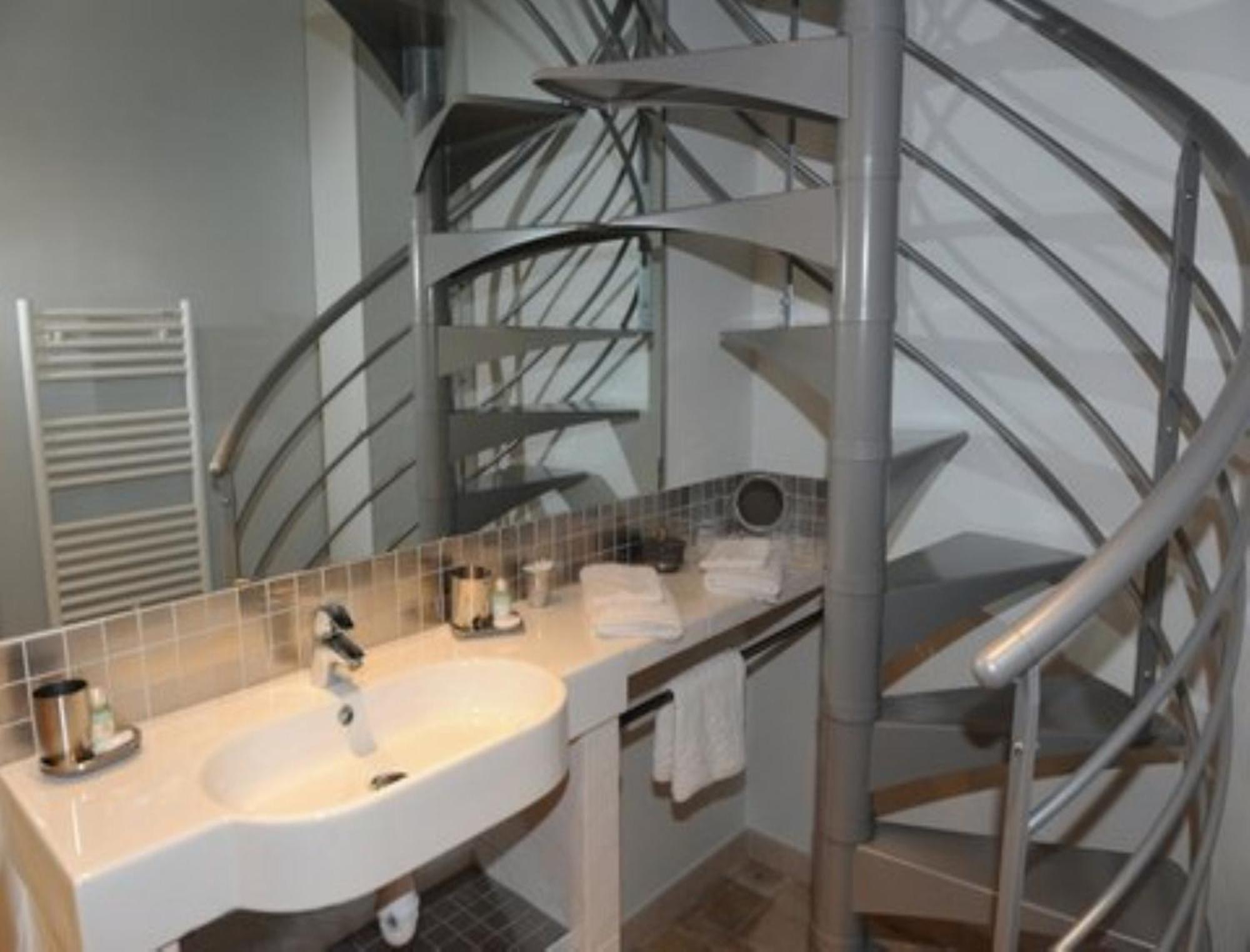 Le Jardin Des Roches Bed & Breakfast Moigny ภายนอก รูปภาพ